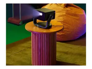 Epson EF-22B | Full HD (1920x1080) | 1000 ANSI lumens | Black