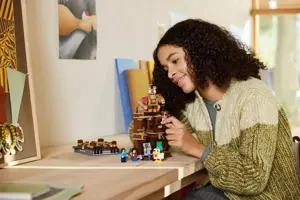 LEGO MINECRAFT 21272 Woodland Mansion Fighting Ring