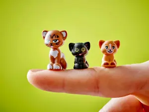 LEGO FRIENDS 42666 Cat Birthday Party & Tree House