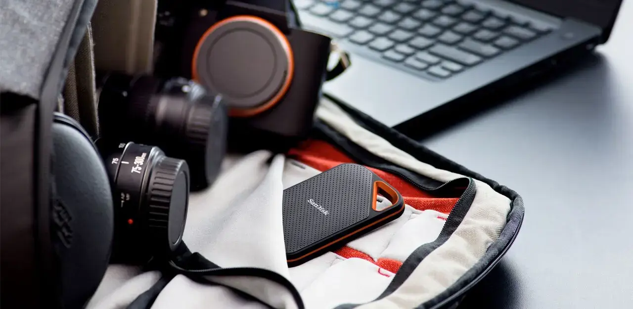 "SanDisk Extreme PRO" nešiojamasis SSD diskas V2 V2 1.0TB USB 3.2 2000MB/s skaitymui, 2000MB/s rašymui