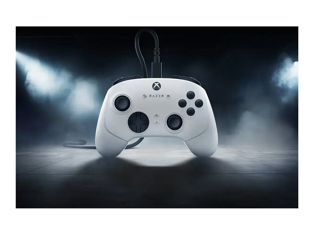Razer | Gaming Controller for Xbox Series X/S and PC | Wolverine V3 Tournament Edition