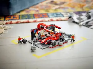 LEGO CITY 60443 F1 - Pit Stop & Pit Crew with Ferrari Car