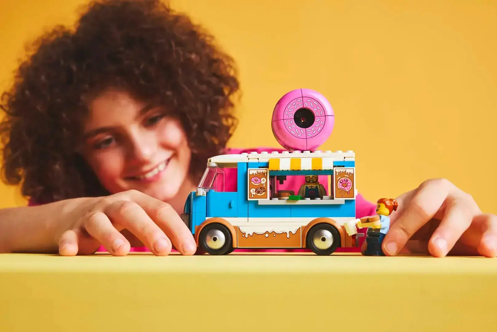 LEGO CITY 60452 Doughnut Truck
