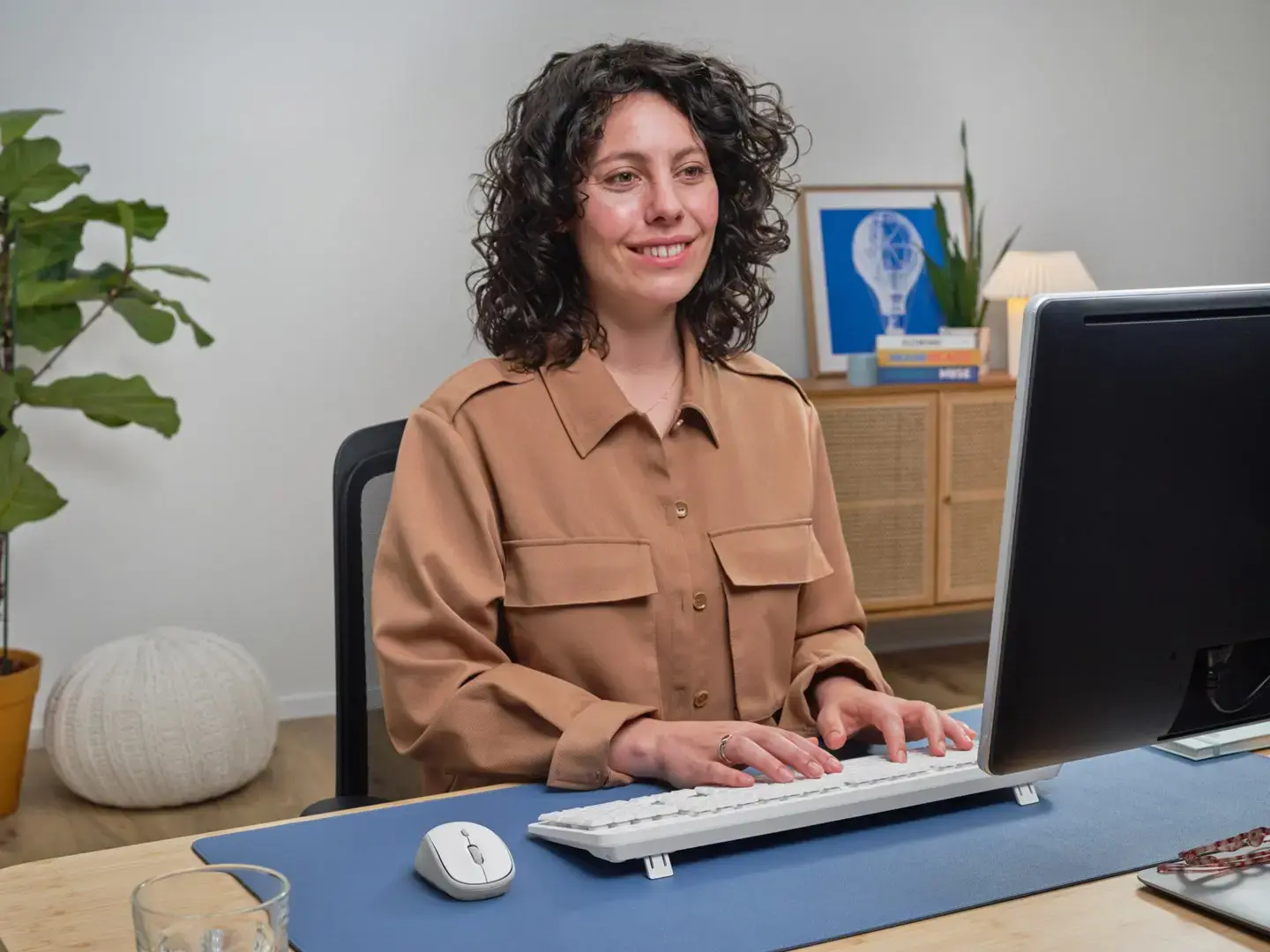 Trust Ody II Wireless US - set (keyboard + mouse), white