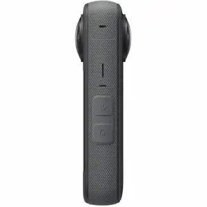 "Insta360 X3