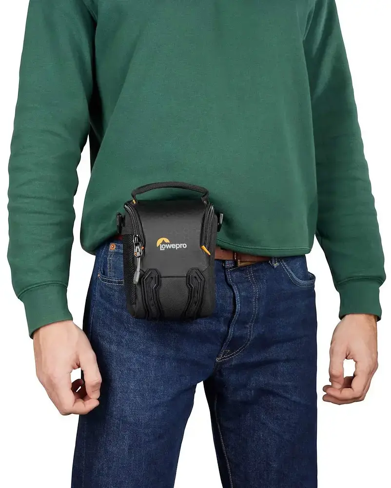 Lowepro camera bag Adventura SH 115 III, black