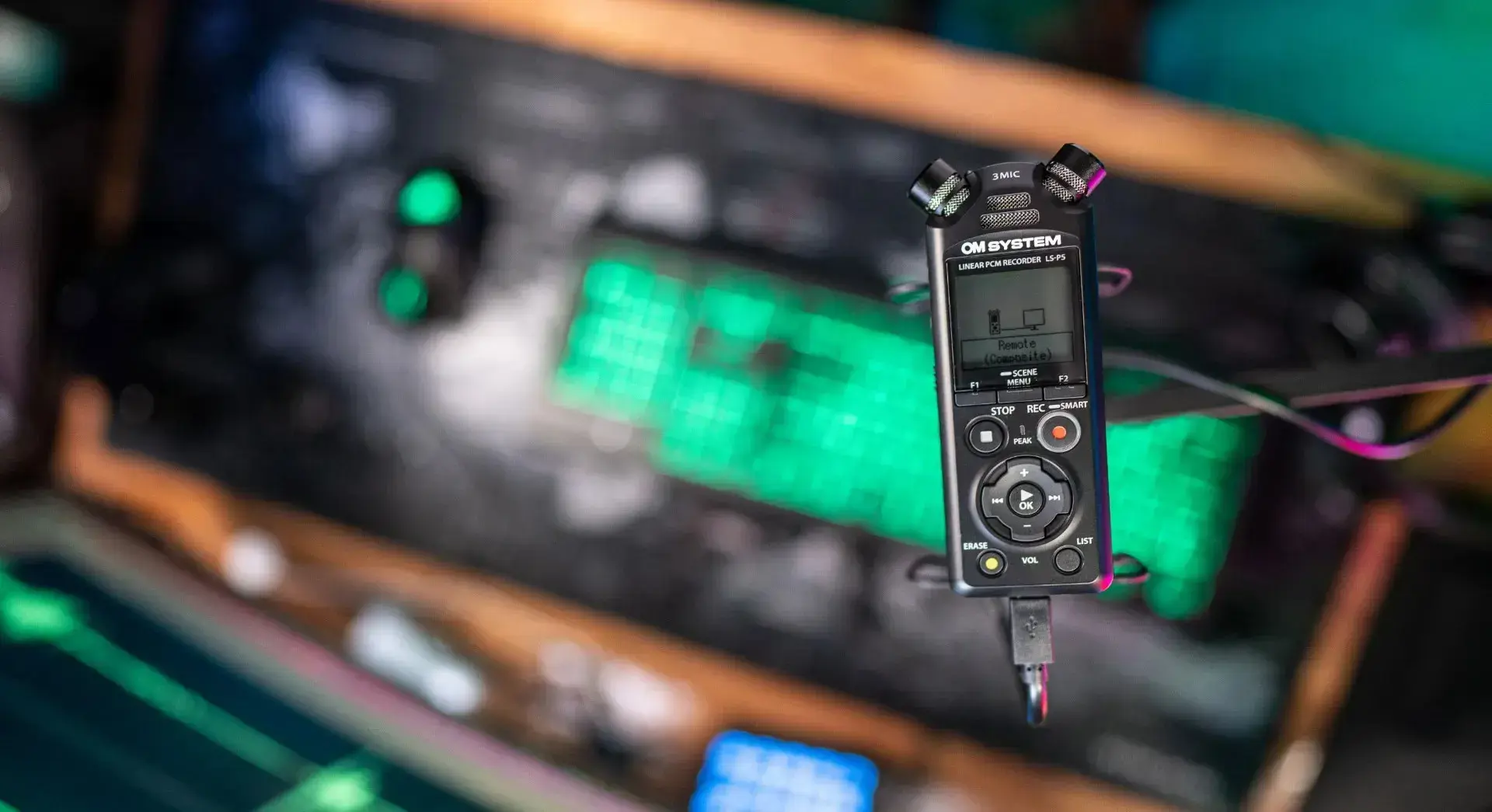 "Olympus" linijinis PCM diktofonas LS-P5 Įkraunamas, mikrofono jungtis, stereo, FLAC / PCM (WAV) / MP3, juodas, MP3 atkūrimas, 59 val. 35 min.