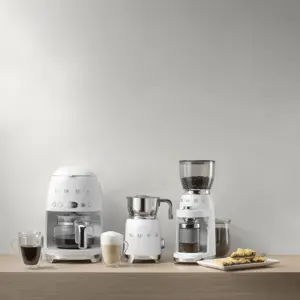 Kavos aparatas SMEG 8017709280550, 1050 W, Fully-auto