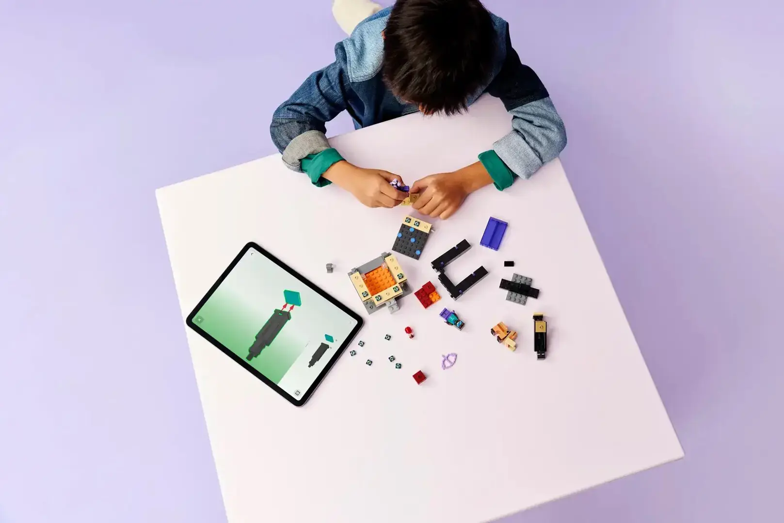 LEGO MINECRAFT 21584 Nether and End Portal Journey