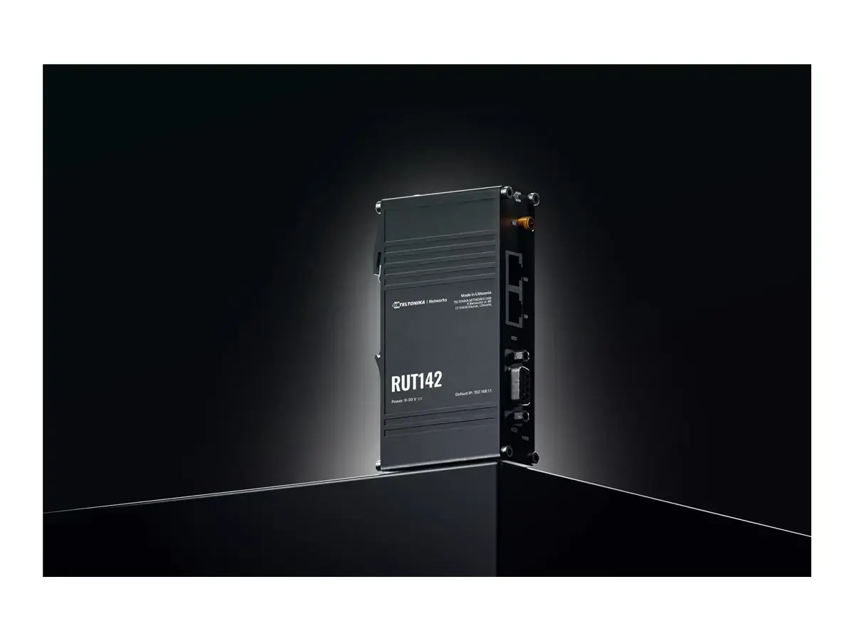 TELTONIKA RUT142 IOT ROUTER 2X 10/100 RJ45 WIFI RS232