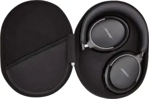 "Bose" belaidės ausinės "QuietComfort Ultra", juodos spalvos