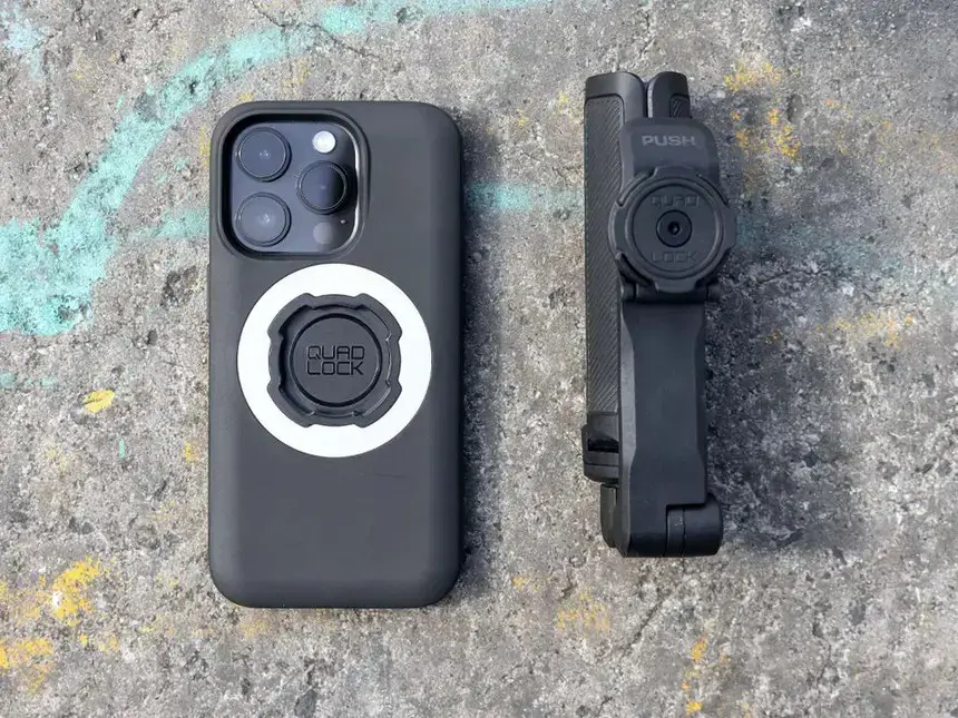 Quad Lock® Tripod / Selfie Stick Black