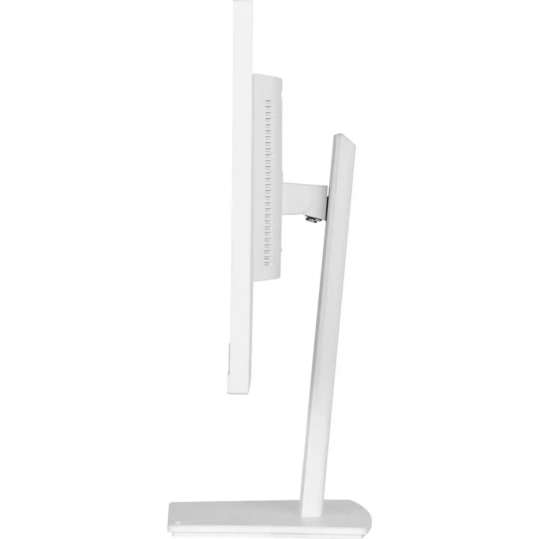 27’’ QHD IPS technology panel with USB-C dock and RJ45 (LAN)