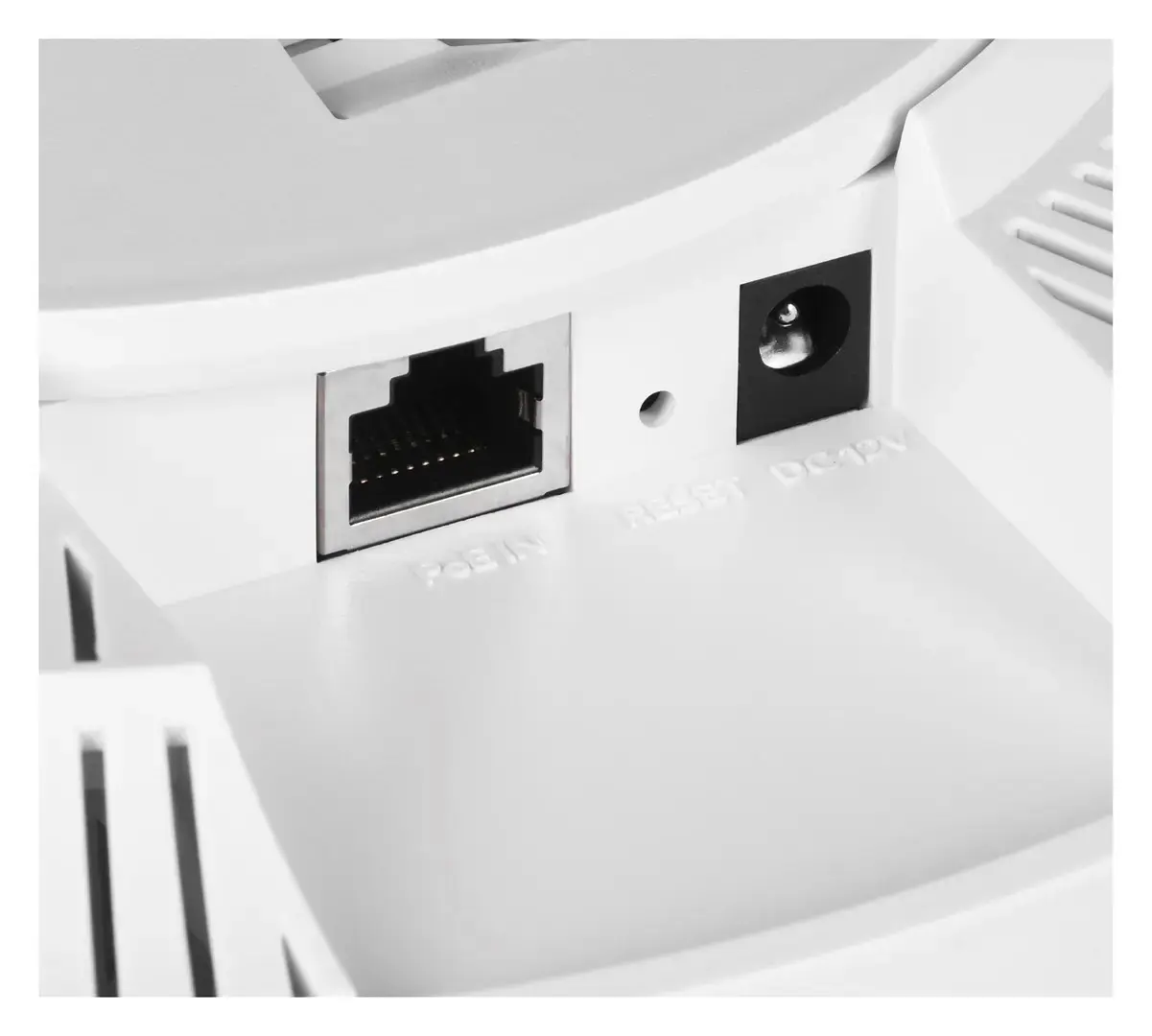 Cudy AP3000 wireless access point 2976 Mbit/s White Power over Ethernet (PoE)