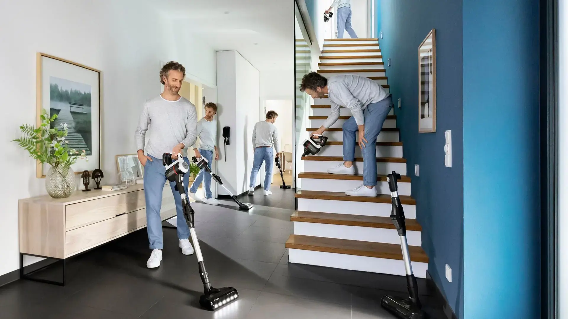 Bosch BSS711W stick vacuum/electric broom Battery Dry Bagless 0.3 L Black, Silver, White
