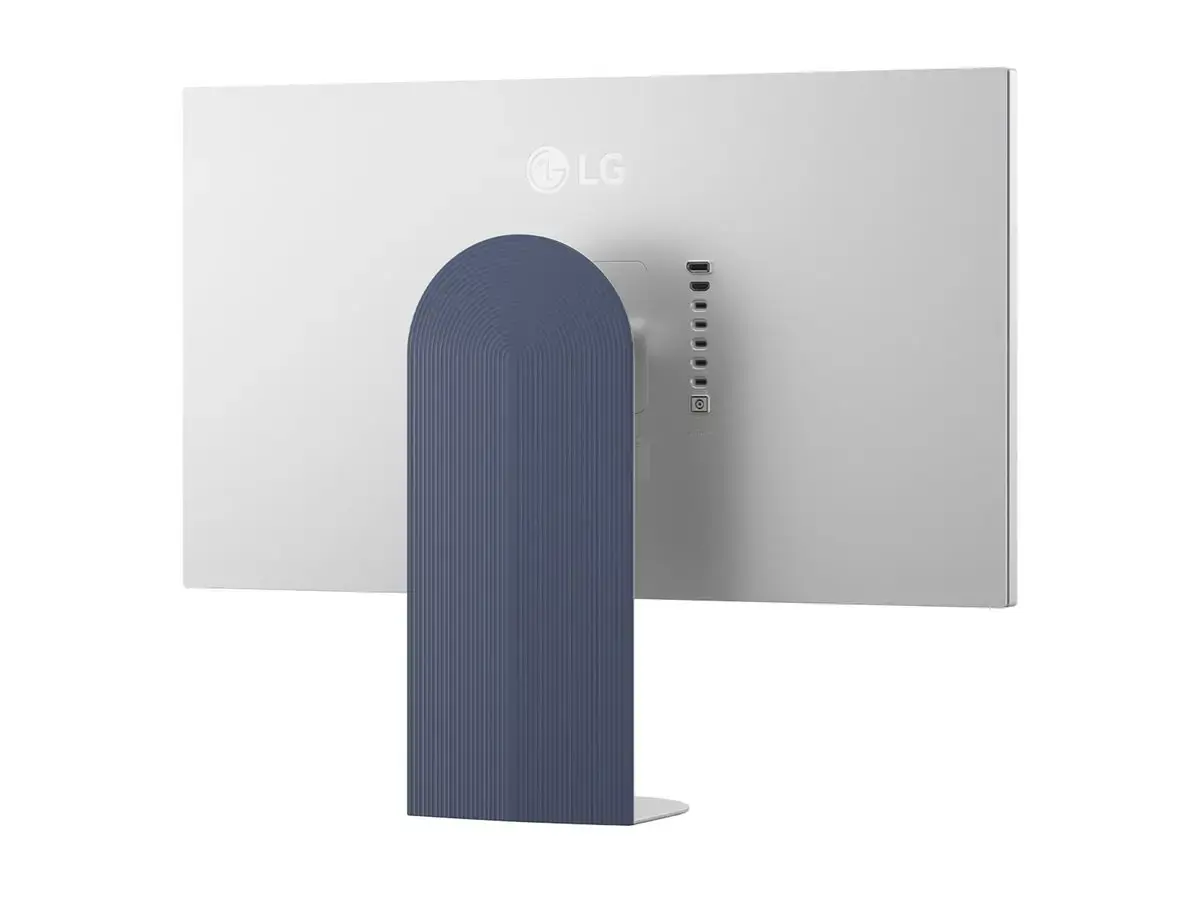 LG 32U990A-S | 32 " | IPS Black | 16:9 | 60 Hz | 5 ms | 6144 x 3456 pixels | 450 cd/m² | HDMI ports quantity 1