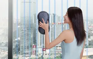 HUTT langų valymo robotas DDC5 su laidu, 3800 Pa, juodas