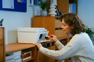 HP Deskjet 4322 Wireless All-in-One
