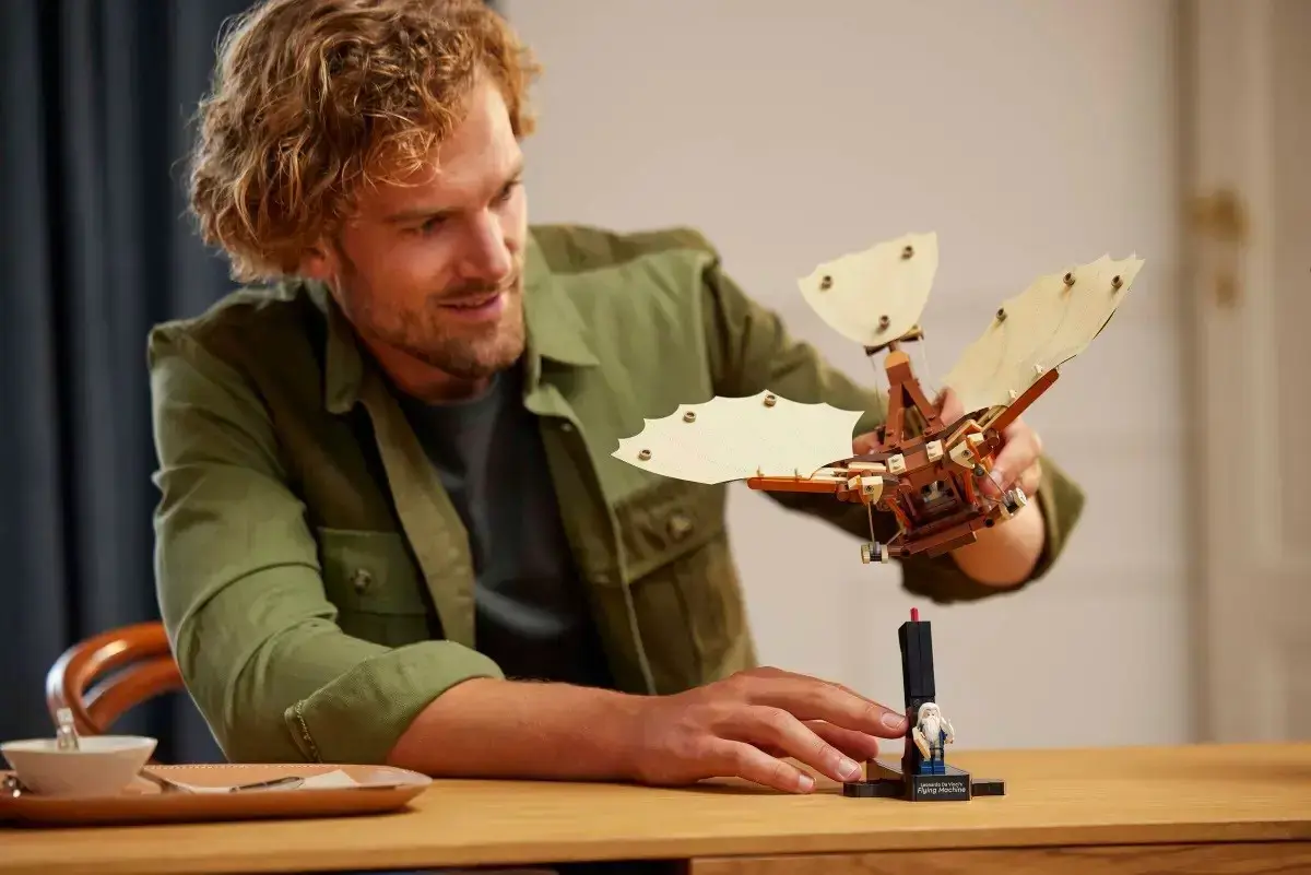 LEGO ICONS 10363 Leonardo da Vinci's Flying Machine