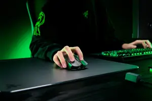 "Razer Viper V3 Pro" žaidimų pelė, belaidė, juoda "Razer
