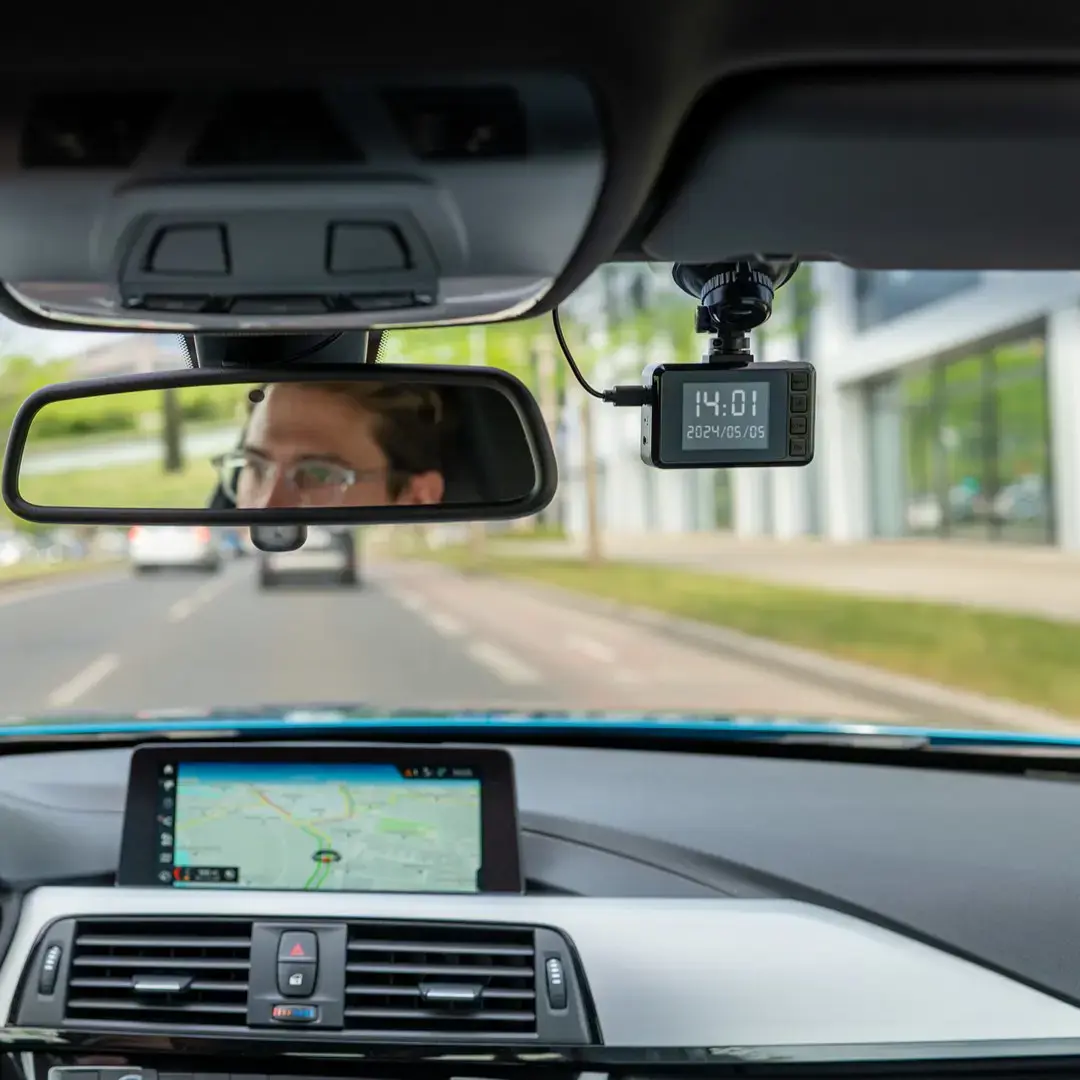 LAMAX T3 dashcam