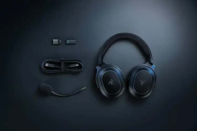Razer Barracuda X Chroma Belaidės žaidimų ausinės, Bluetooth, Juoda
