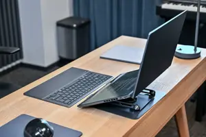 Adjustable, rotatable, ergonomic laptop stand 10–17″ LAPTOP STAND ROTO MT2662