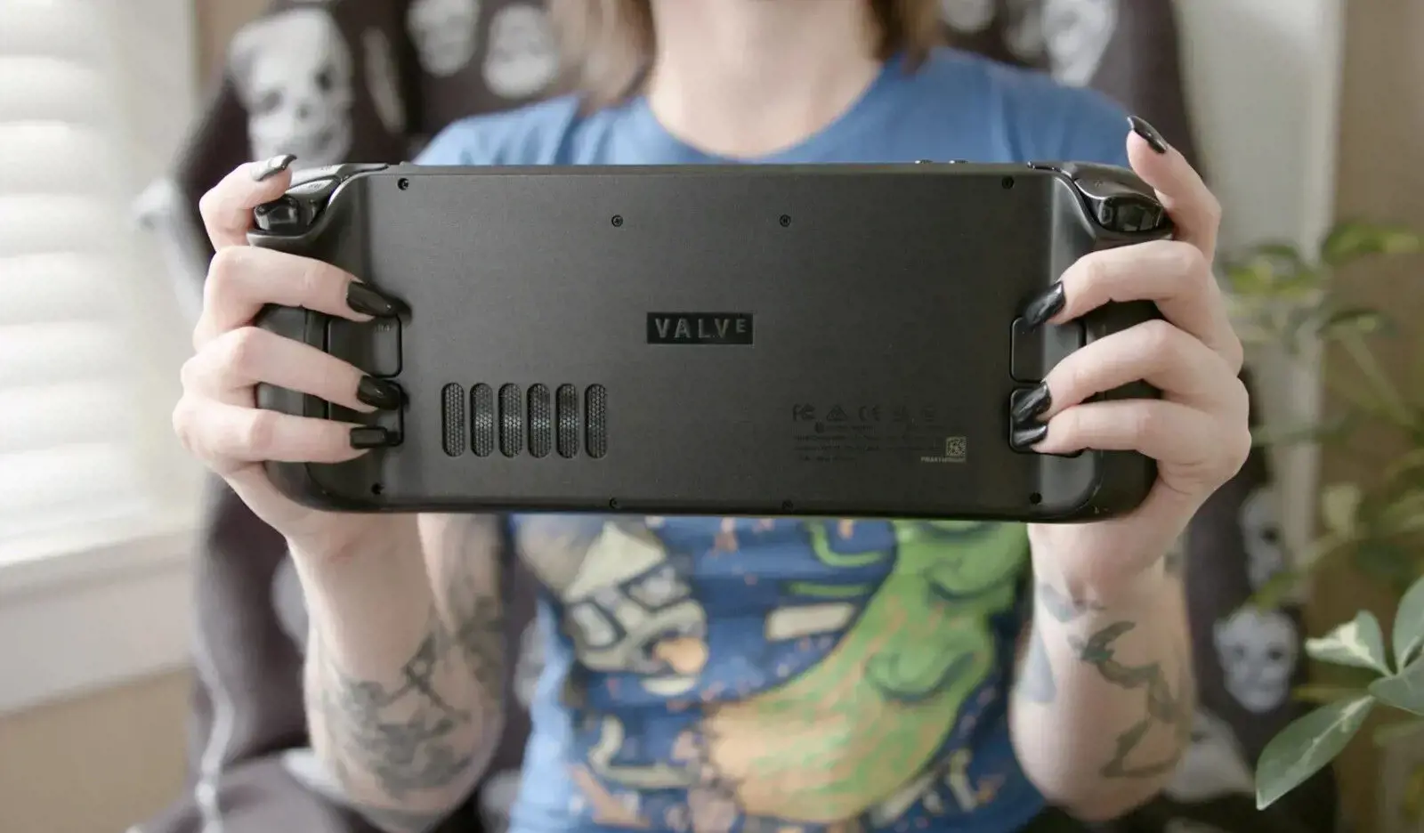Valve Steam Deck 256GB LCD Console