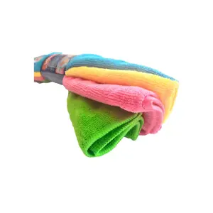 Valymo šluostė "Vileda" mikropluošto šluostė "Colors Extra Large" 4 vnt.
