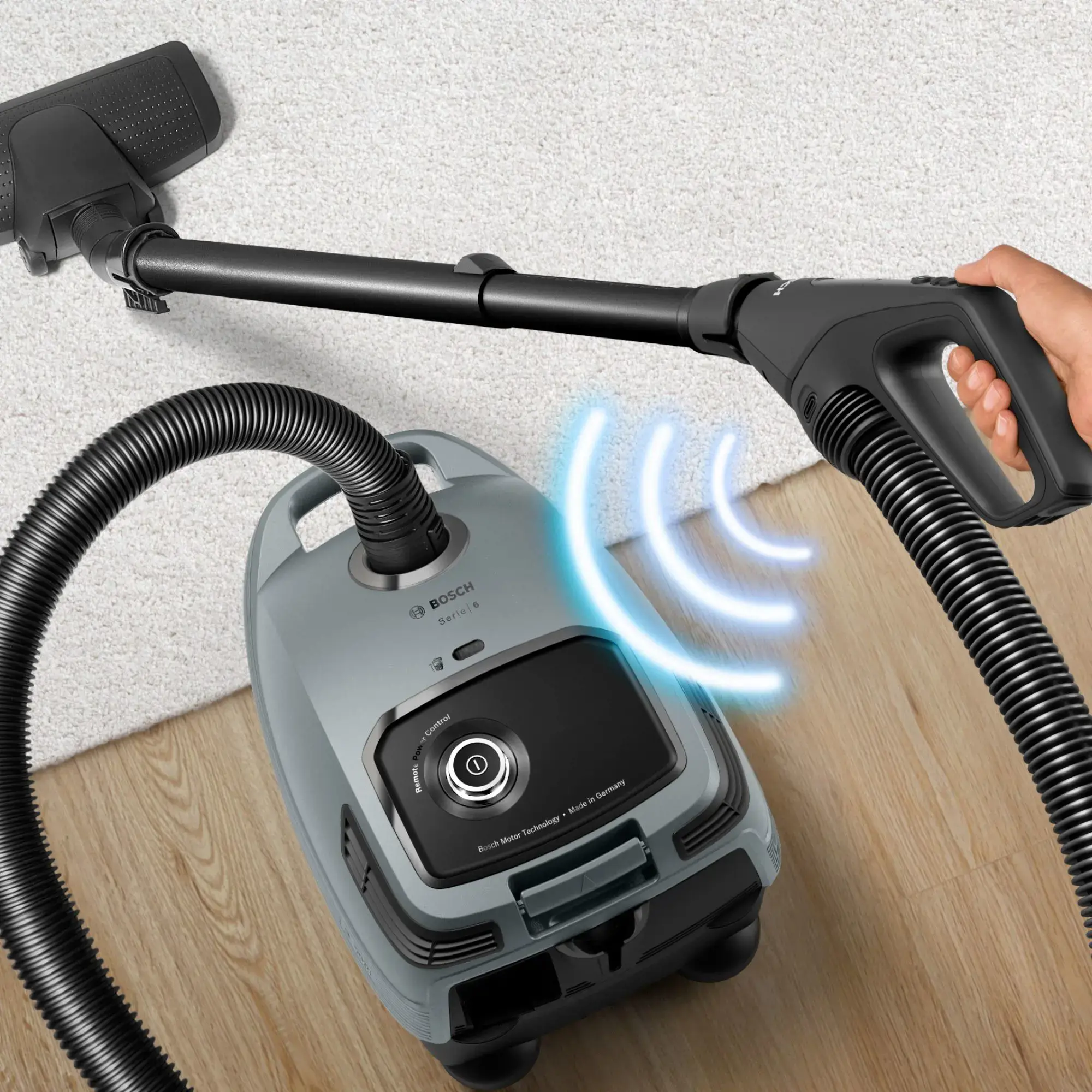 Bosch Serie 6 BGB6X330, 600 W, Cylinder vacuum, Dry, Dust bag, HEPA, Filtering