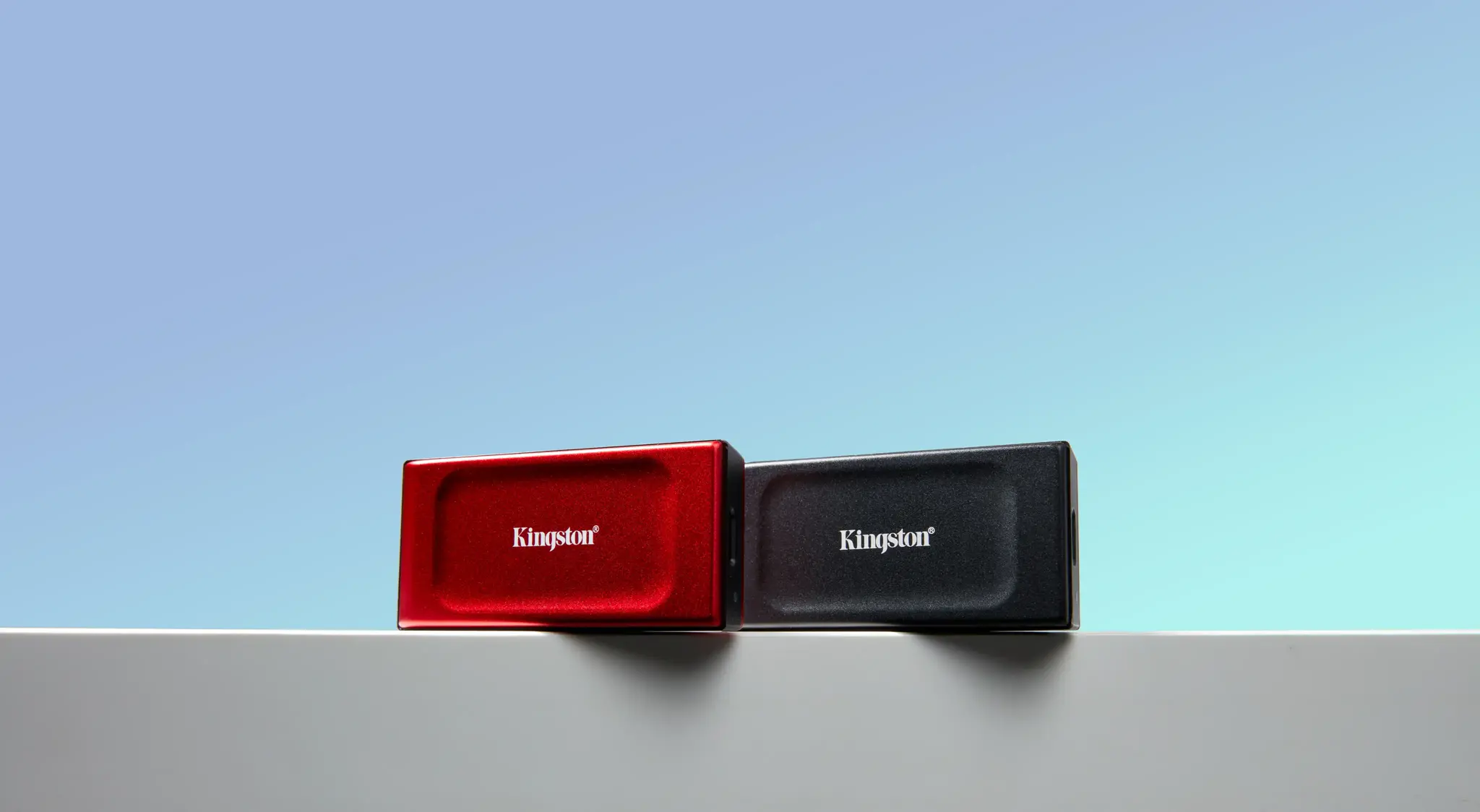 Kingston Technology 2TB XS1000 Red External USB 3.2 Gen 2 Portable Solid State Drive, 2 TB, USB Type-C, 3.2 Gen 2 (3.1 Gen 2), 1050 MB/s, Red