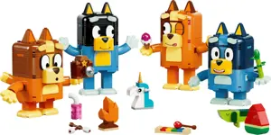 LEGO BLUEY 11217 Brick-Built Bluey Family