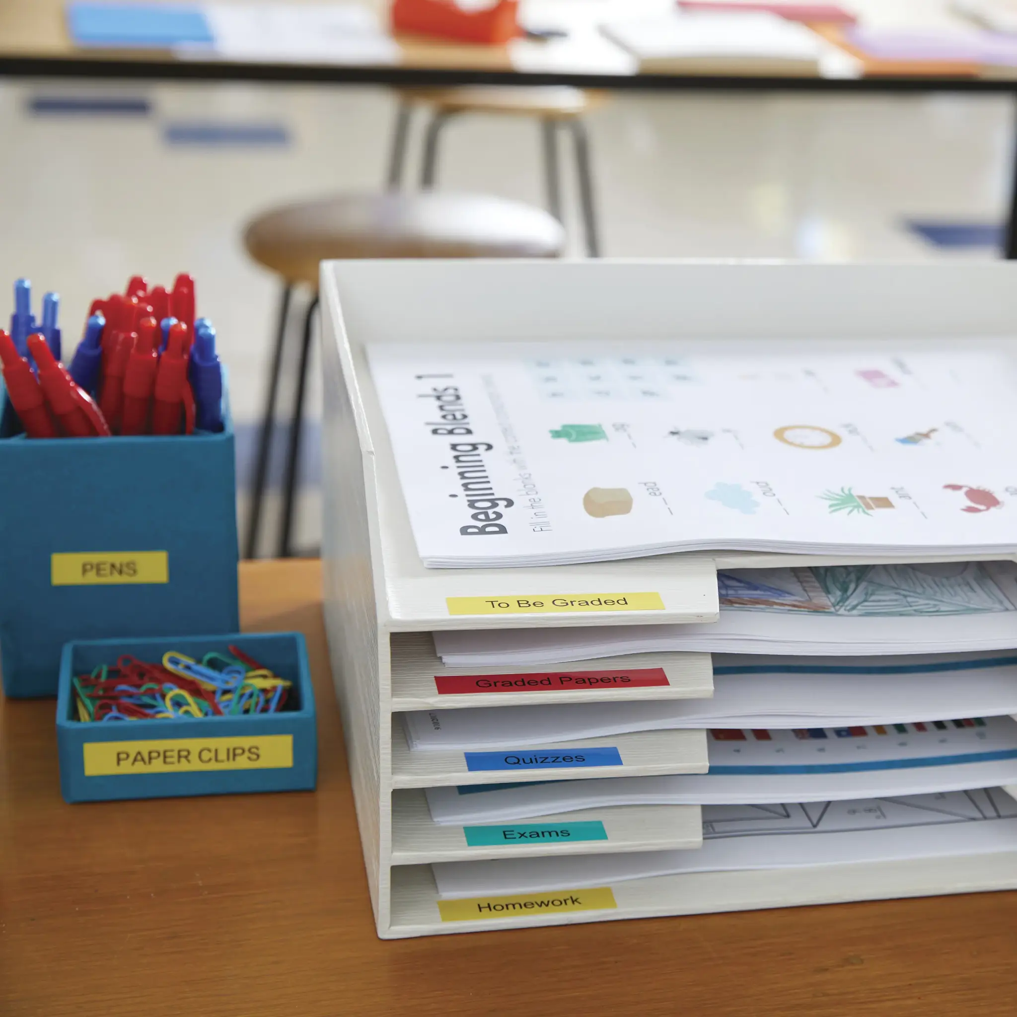 DYMO Authentic D1 Labels | Black Print on Green Tape | 12 mm x 7 m | Self-Adhesive Labels for LabelManager Label Makers | Made in Europe, Black on green, Polyester, Belgium, -18 - 90 °C, DYMO, LabelManager, LabelWriter 450 DUO