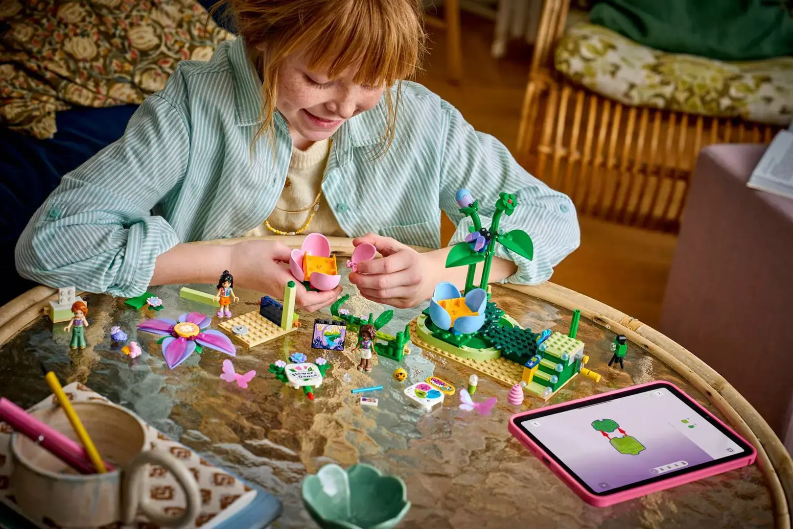LEGO FRIENDS 42702 Spinning Flower and Fairy Teacup Ride