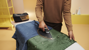 Philips PSG6064/80, 2400 W, 600 g/min, SteamGlide Advanced, 8 bar, 1.8 L, 130 g/min