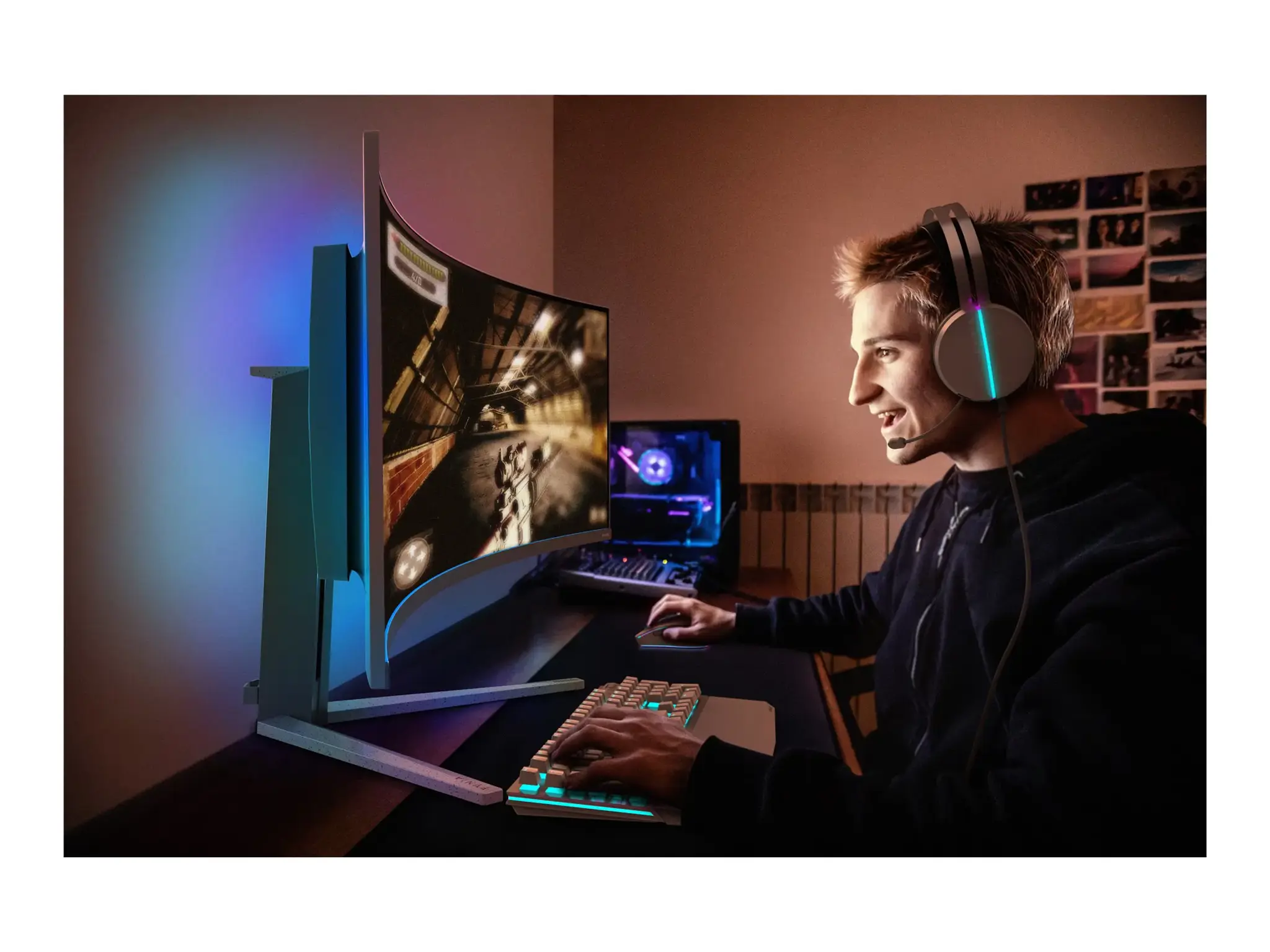 Philips Evnia 8000 49M2C8900L/00, 124.2 cm (48.9"), 5120 x 1440 pixels, Dual QHD, QDOLED, 0.03 ms, White