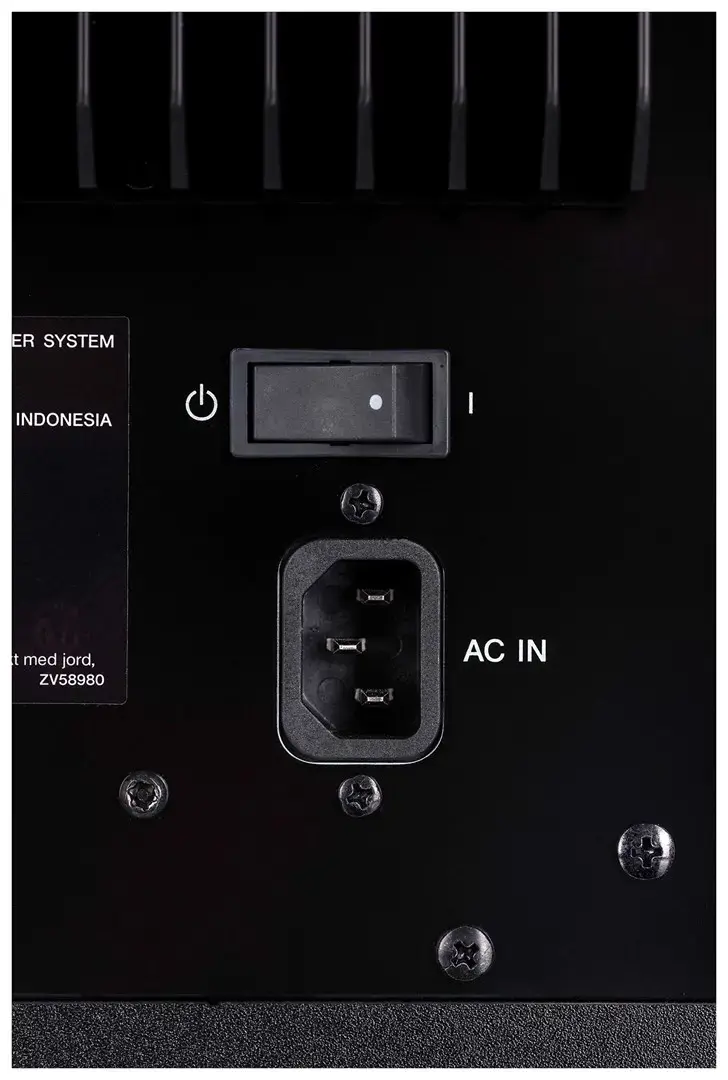 Yamaha HS8S subwoofer Black 150 W