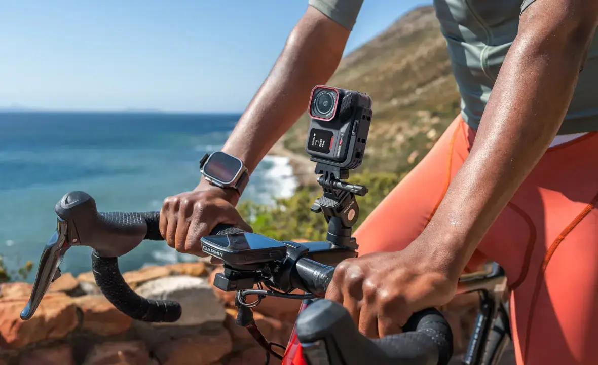 Insta360 Ace Pro 2 Motorcycle Bundle