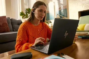 HP Poly Voyager Legend 30 Headset