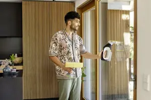 Window cleaner KARCHER WV 3 Comfort Care 0.2 L (1.633-690.0) Black, Yellow