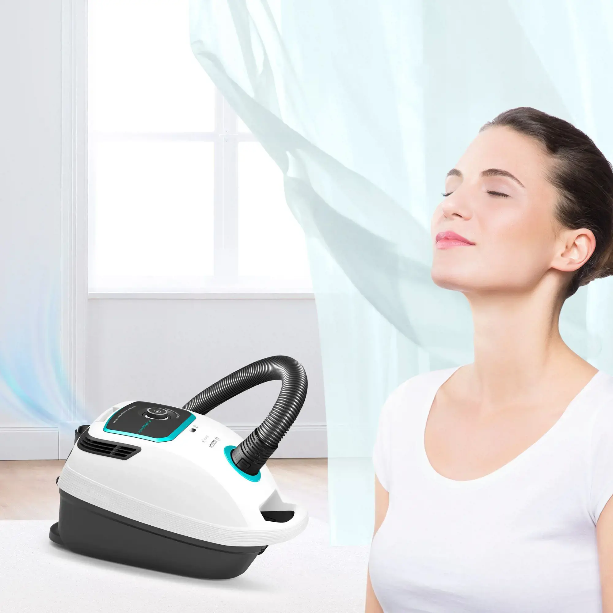 Bosch Serie 6 BGL6HYG1, 600 W, Cylinder vacuum, Dry, Dust bag, Allergy filter, Filtering