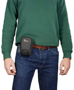 Lowepro camera bag Adventura CS 20 III, black