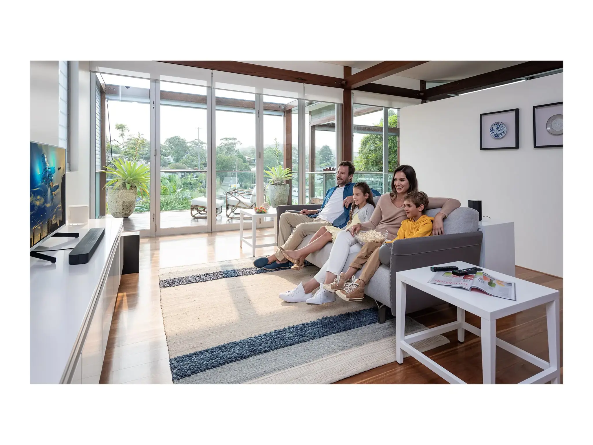 Sony HT-S20R, 5.1 channels, 400 W, Dolby Digital,Dolby Dual Mono, Active subwoofer, Wired, Black