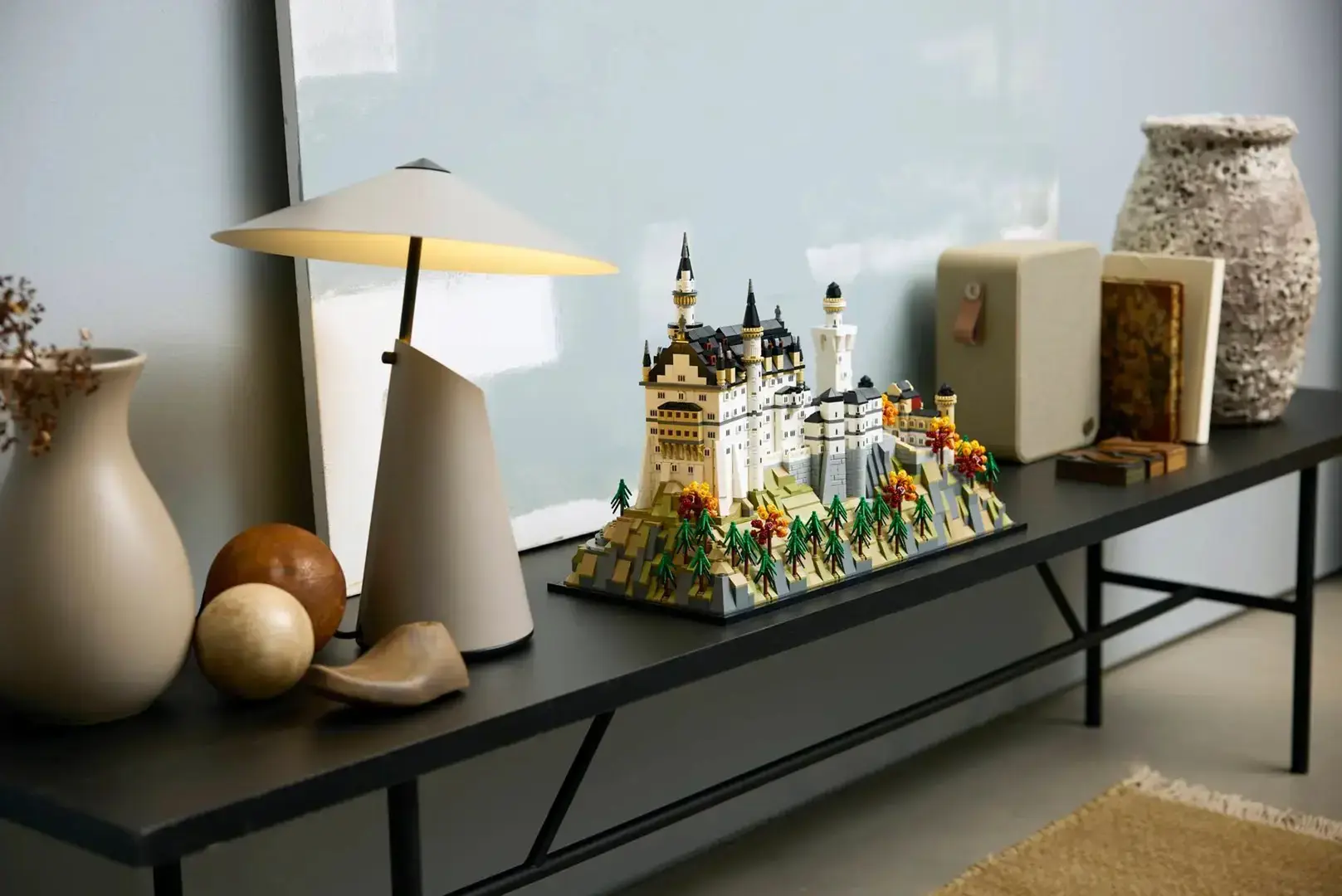 LEGO ARCHITECTURE 21063 Neuschwanstein Castle