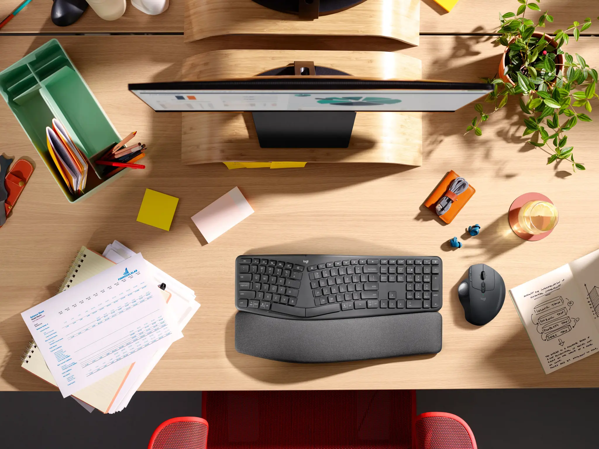 Logitech ERGO K860 for Business, Full-size (100%), Bluetooth, Semi-mechanical key switch, Graphite