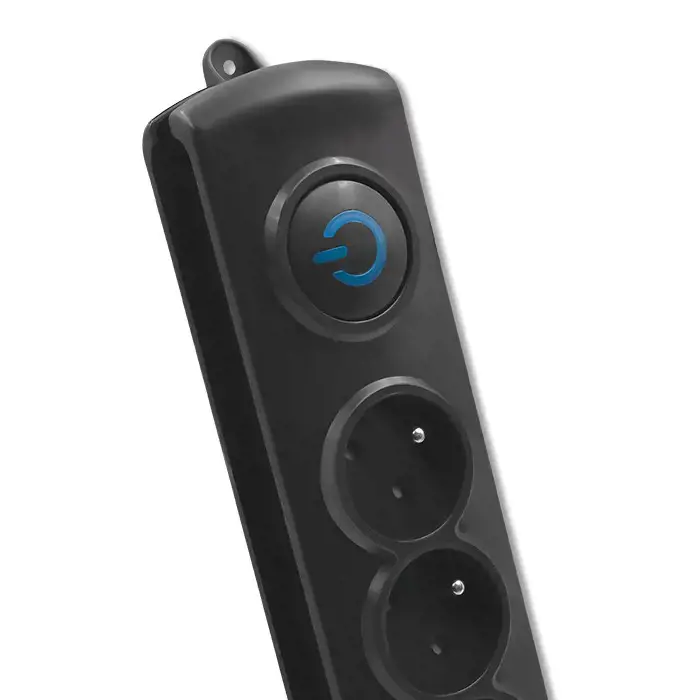 QOLTEC 50104 Apsauga nuo viršįtampių Qoltec 4 maitinimo lizdai 1,5 m