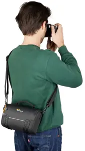 Lowepro camera bag Adventura SH 160 III, black