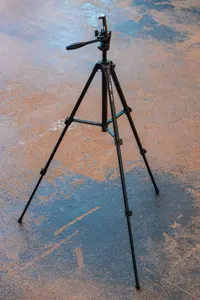 "Velbon" trikojis EX-230 II + telefono laikiklis