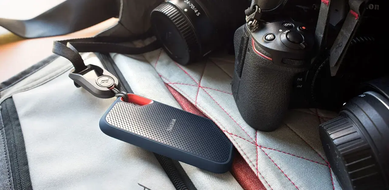 "SanDisk Extreme Portable SSD V2" 1,0 TB USB 3.2 1050MB/s skaitymui, 1000MB/s rašymui