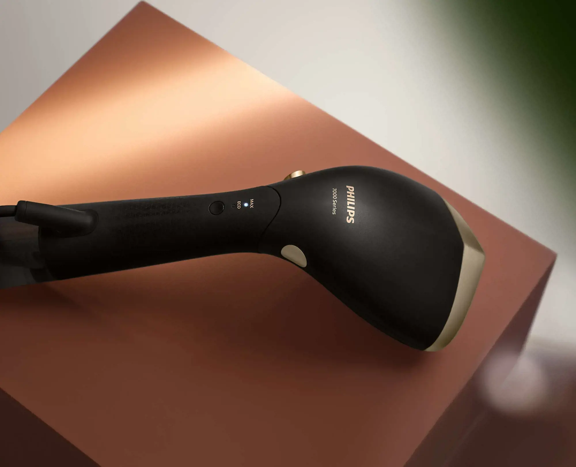 "Philips" 7000 serijos STH7060/80, vertikalus garų valytuvas, 0,2 l, juodas, 2,5 m, 1500 W, AC